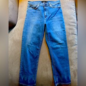 ⬇️PRICE DROP⬇️ Hudson crop jeans